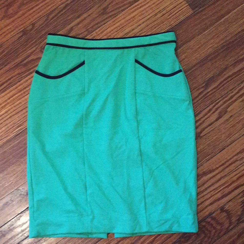 Banana Republic green pencil skirt